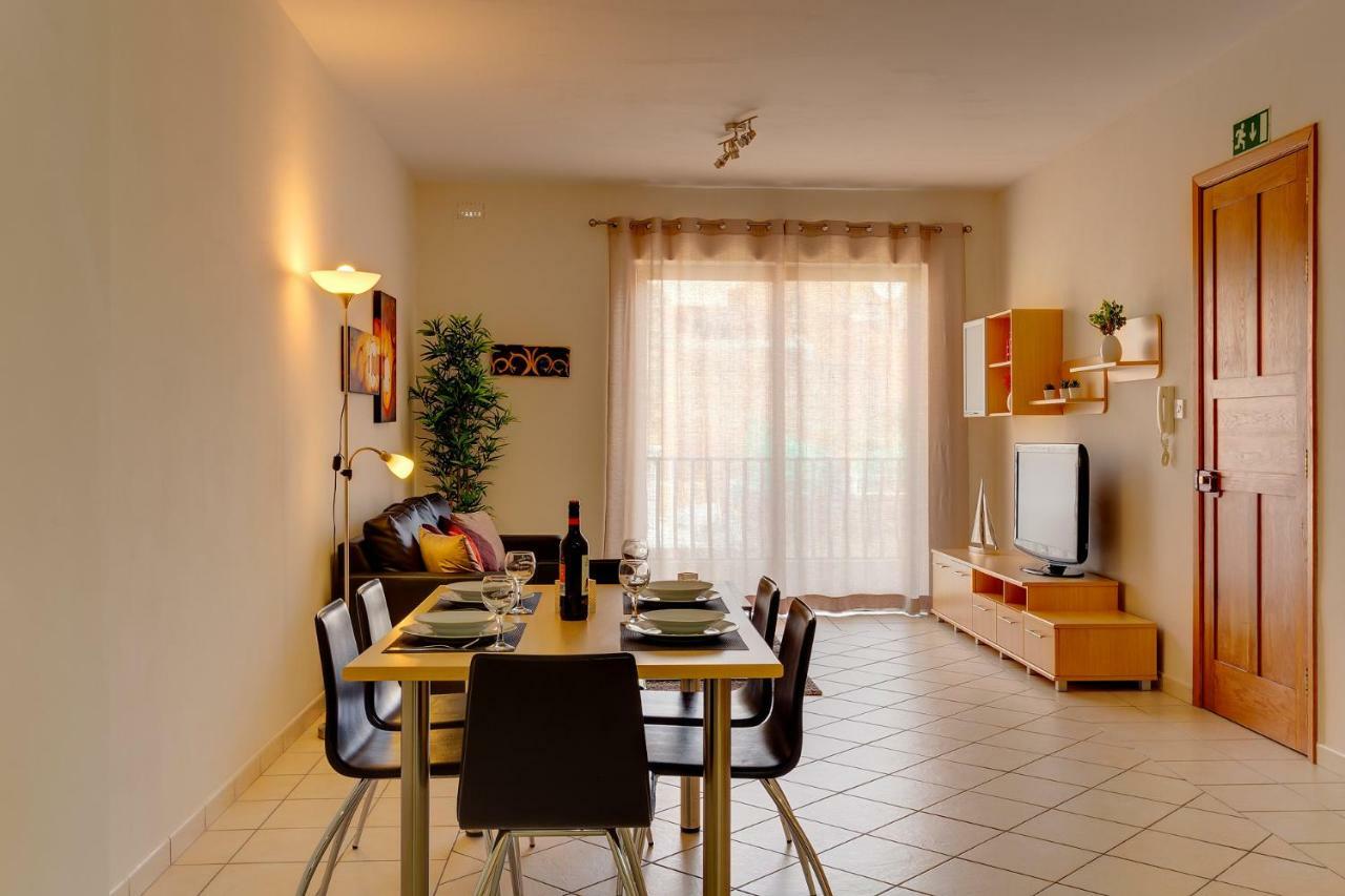 Spacious, Top Location Sliema Apartment מראה חיצוני תמונה