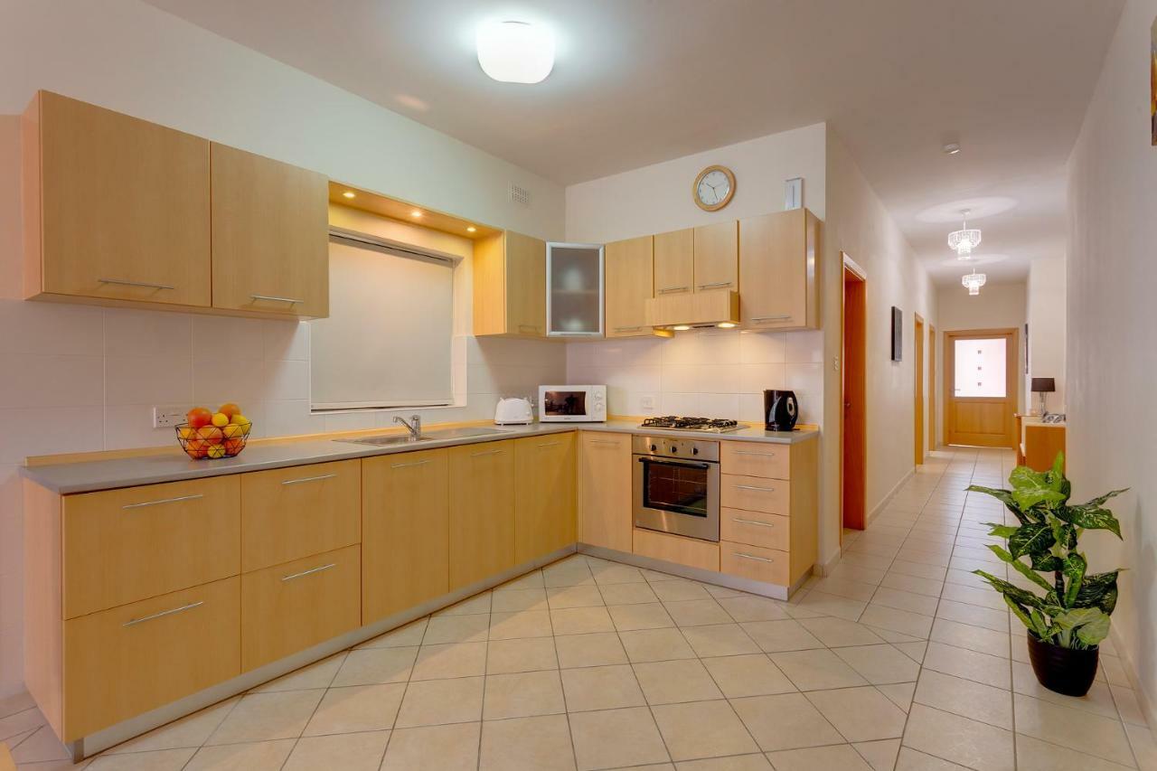 Spacious, Top Location Sliema Apartment מראה חיצוני תמונה